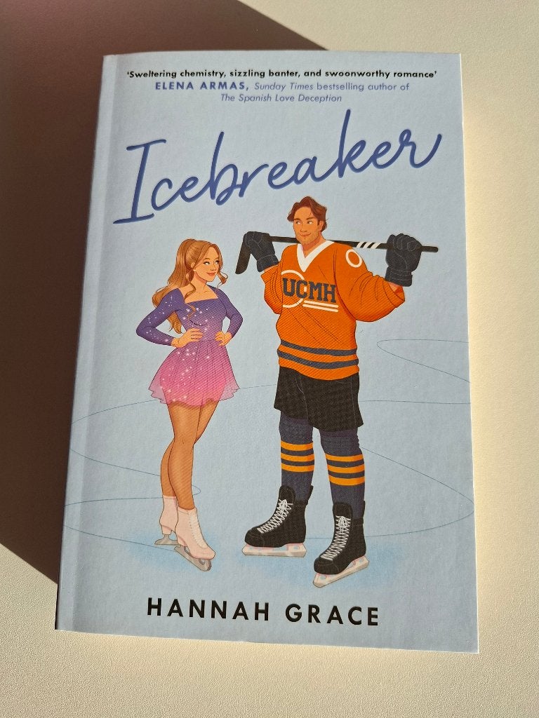 Icebreaker - Hannah Grace (Engels), Ophalen of Verzenden, Zo goed als nieuw, Hannah Grace, Nederland