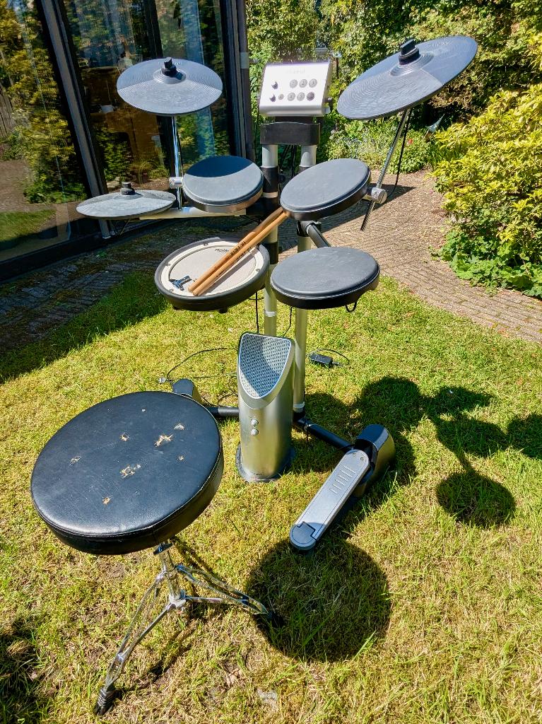 Roland HD-1 electronisch drumstel + monitor kruk stokken, Ophalen, Gebruikt, Roland, Elektronisch