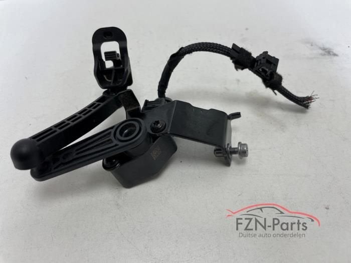 VW Polo 2G Koplamp hoogte versteller sensor met houder, Auto-onderdelen, Verlichting, Gebruikt, Ophalen of Verzenden