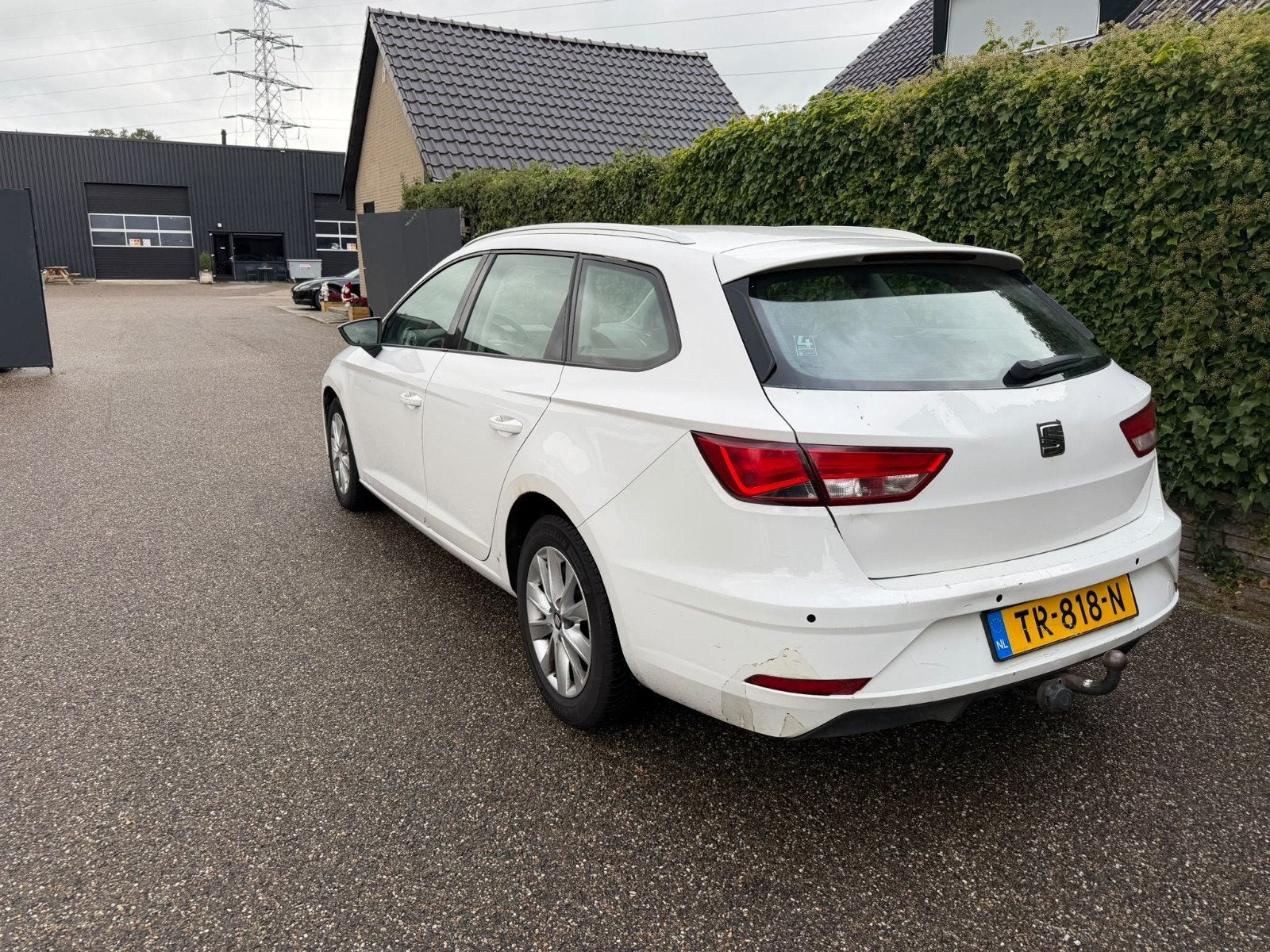 Seat Leon 1.0 Ecotsi 115PK 2018 Wit, Auto's, Voorwielaandrijving, Leon, 620 kg, Origineel Nederlands