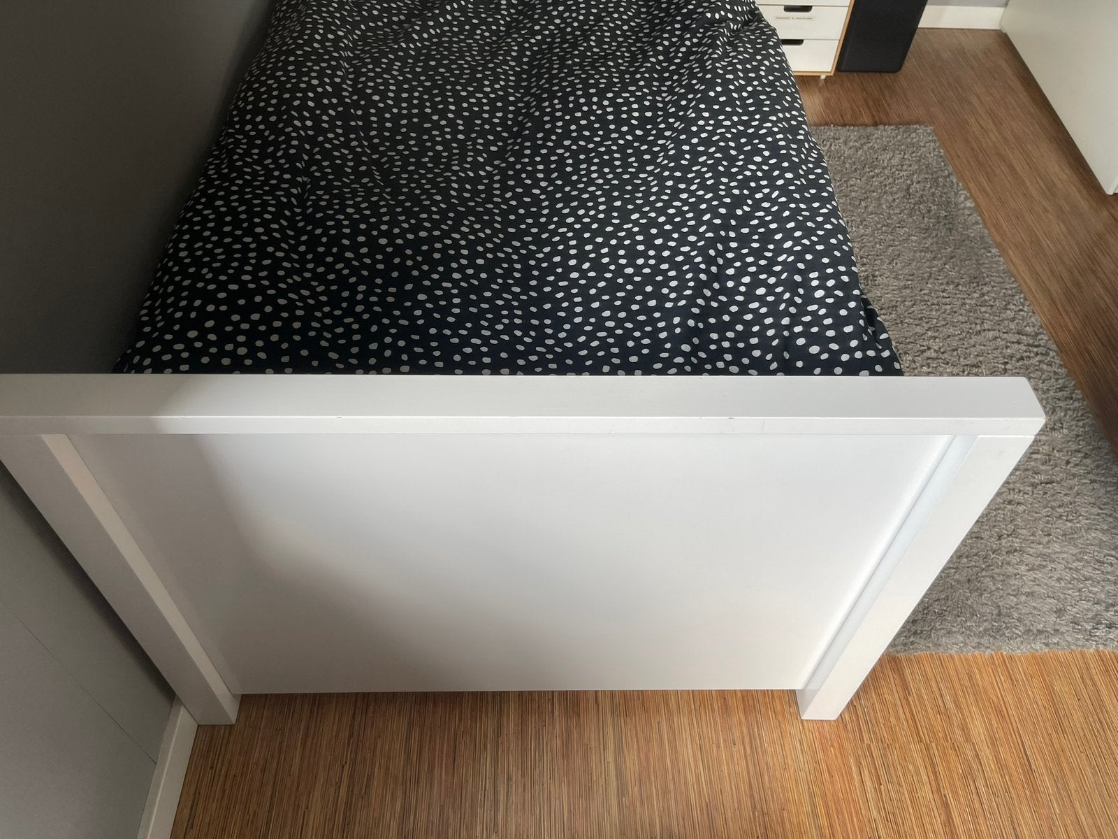 Wit bed, Ophalen, 90 cm, Eenpersoons, Wit
