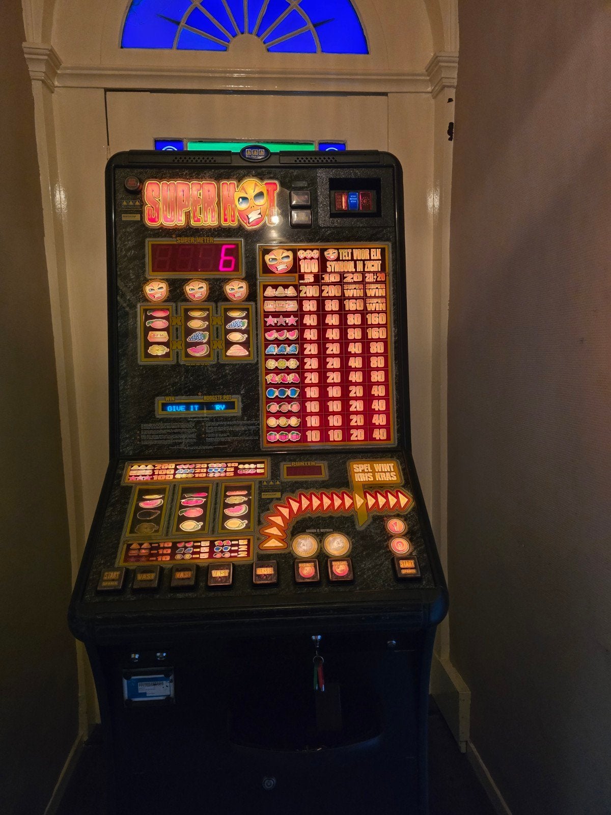 Super Hot Eurocoin gokkast in MK1 kabinet, Verzamelen, Automaten | Gokkasten en Fruitautomaten, Ophalen