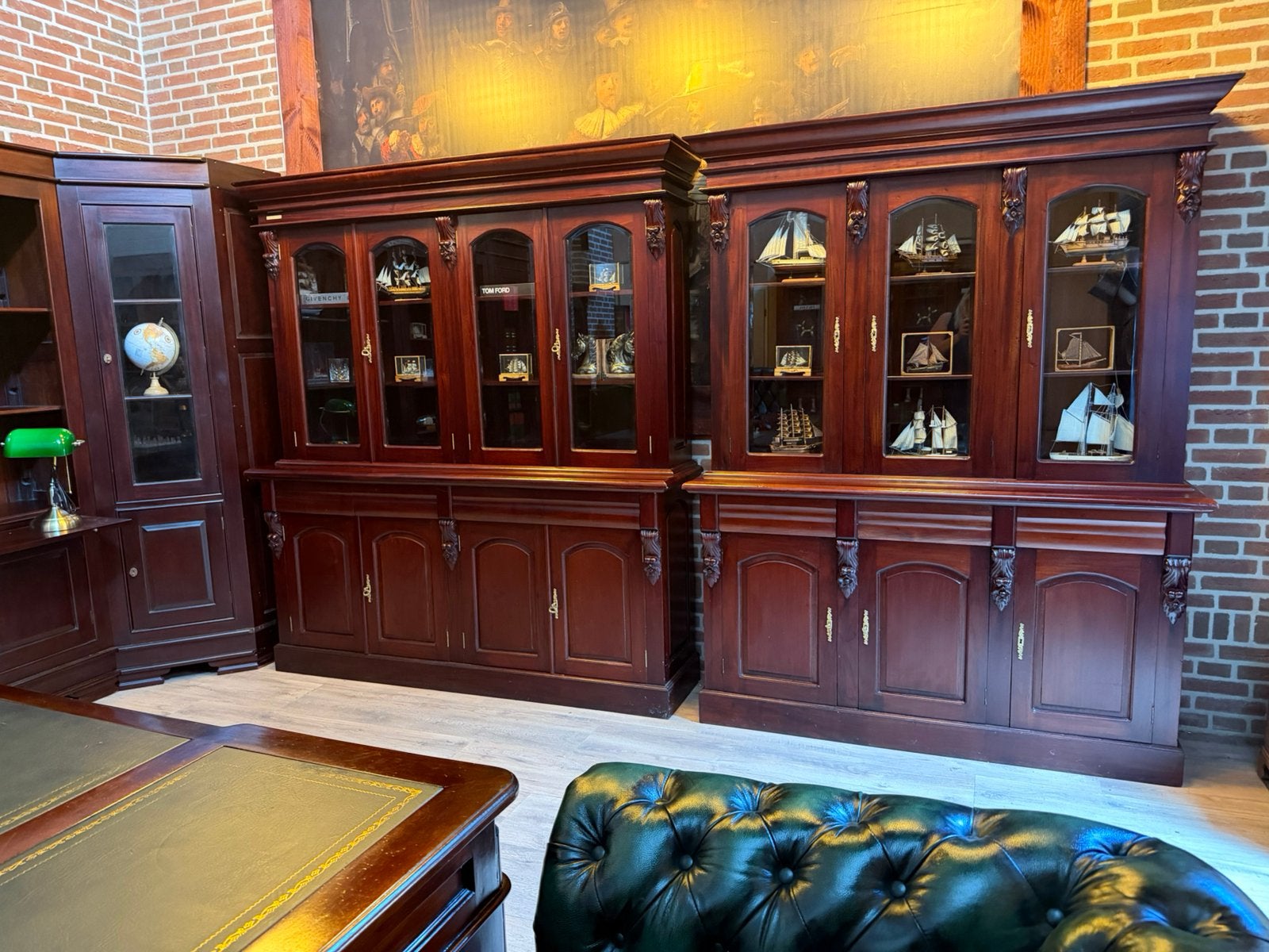 Engelse Bibliotheekkasten | 4-, 3- en 2-Luiks |Vitrinekasten, Ophalen, Goesem engelsstraat, Met deur(en), 200 cm of meer