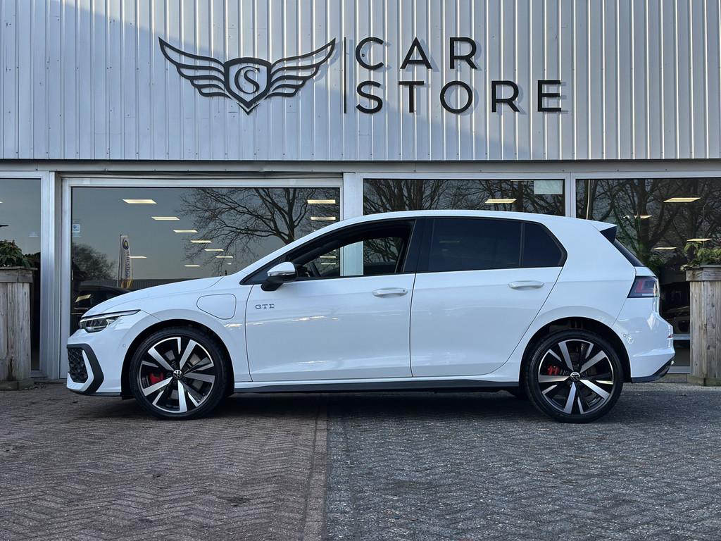 Volkswagen Golf 1.5 eHybrid GTE 272PK|IQ LIGHT|HEAD UP|360 C, 77 km/l, 4 cilinders, Wit, Plug-in hybride