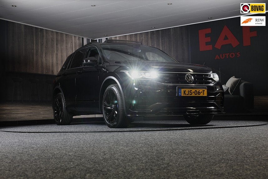 Volkswagen TIGUAN 1.4 TSI eHybrid R-Line Business+ / Leder /, Zwart, Automatische klimaatregeling, Hybride Elektrisch/Benzine