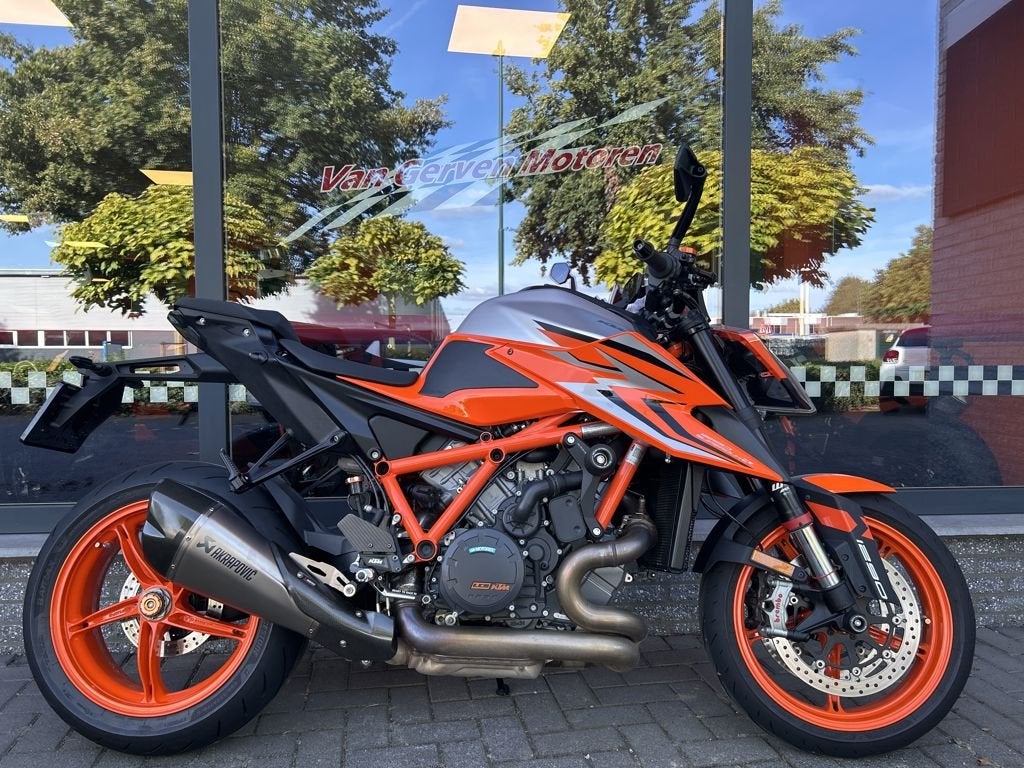 KTM 1290 SUPER DUKE R 2023, Naked bike, Gebruikt, Bedrijf