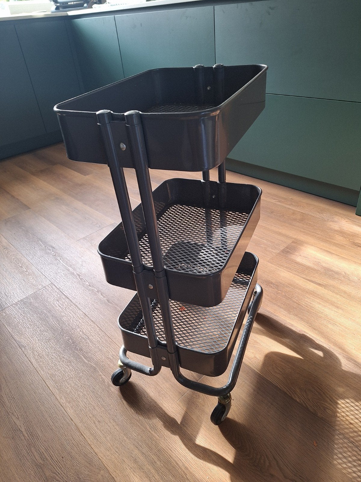 IKEA Raskog roltafel/karretje - donkergrijs/antraciet, Ophalen, Zo goed als nieuw