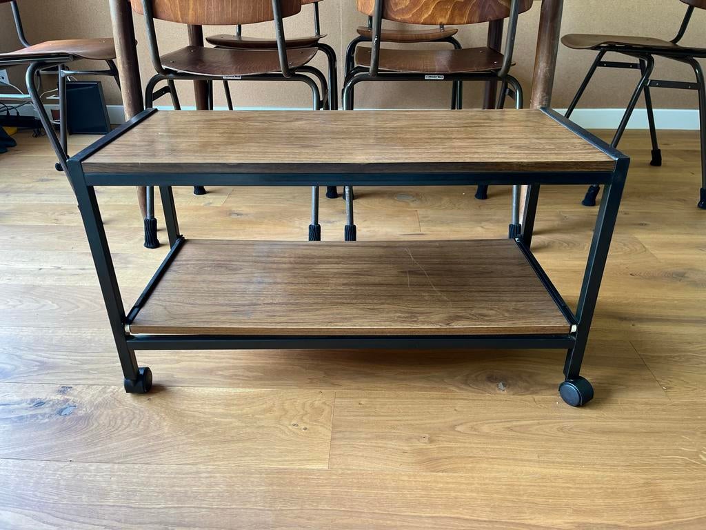 Vintage bijzettafel / TV tafel op wieltjes, Ophalen, Minder dan 45 cm, Gebruikt, 75 cm of meer