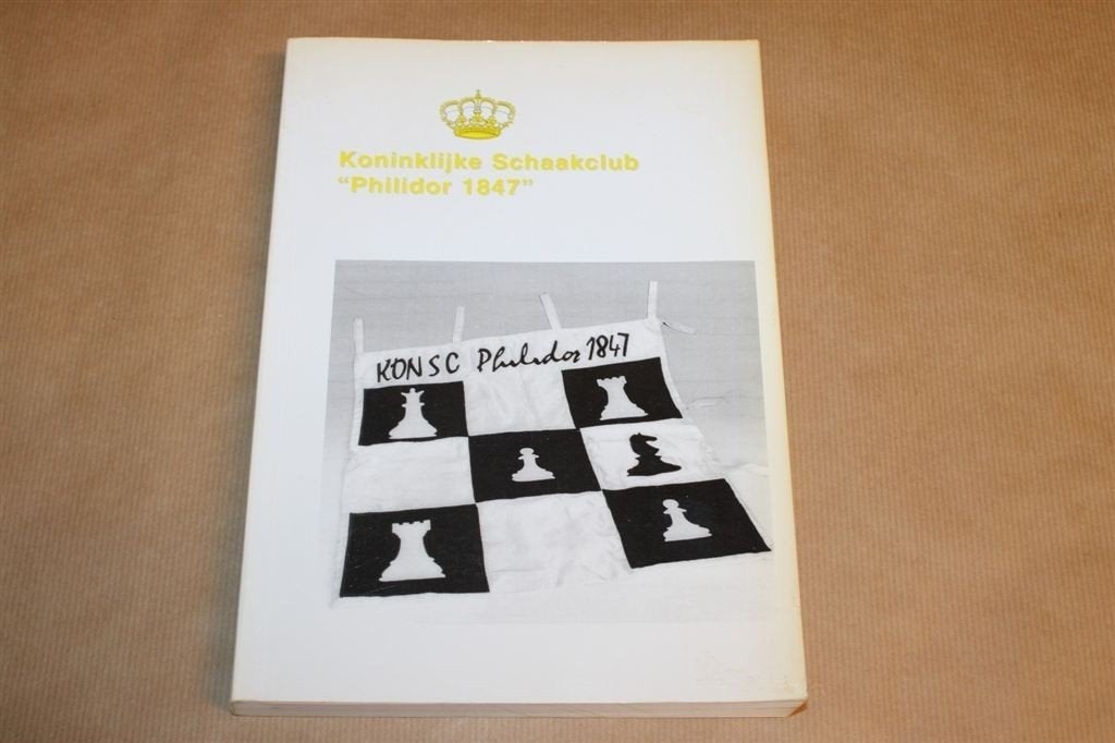 Gedenkboek - Kon. Schaakclub Philidor 1847 Leeuwarden, Ophalen of Verzenden, Zo goed als nieuw