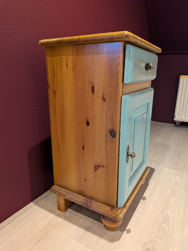 brocante nachtkastje, Ophalen, Gebruikt, Minder dan 45 cm, 55 tot 70 cm