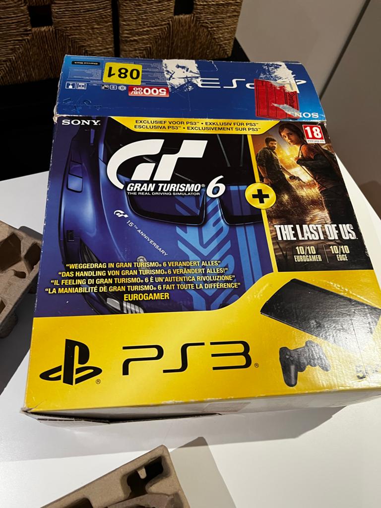 PlayStation 3 Super Slim met 2 controllers en games, Super Slim, Met 2 controllers, Ophalen of Verzenden, 500 GB