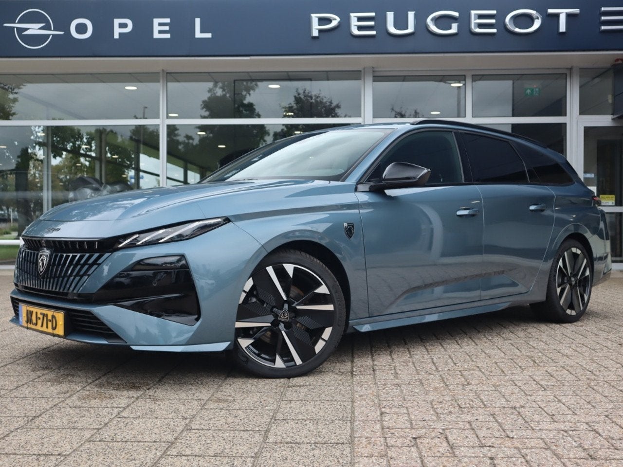 Peugeot 308 SW GT Hybrid 145PK e-DCS6 automaat, Rijklaarprij, Auto's, Automaat, 145 pk, Gebruikt, 1199 cc