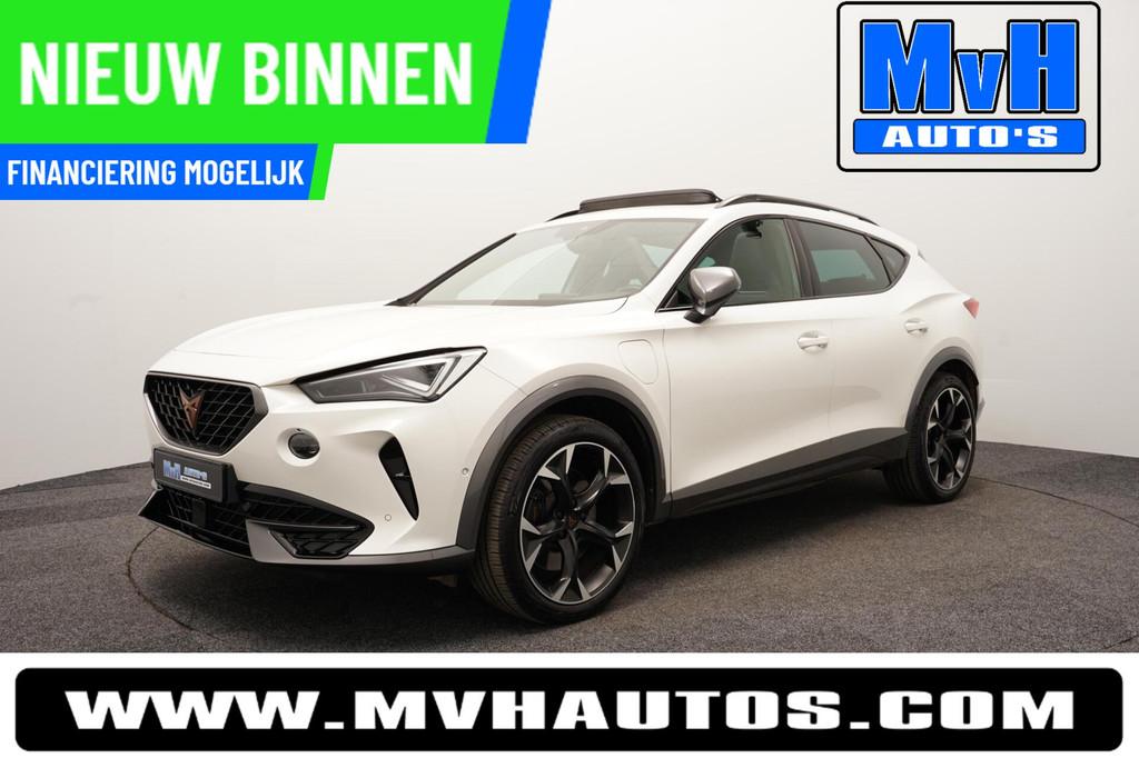 CUPRA Formentor 1.4 e-Hybrid VZ Performance|PANO|KUIPSTOEL|L, Gebruikt, 4 cilinders, Leder en Stof, Wit