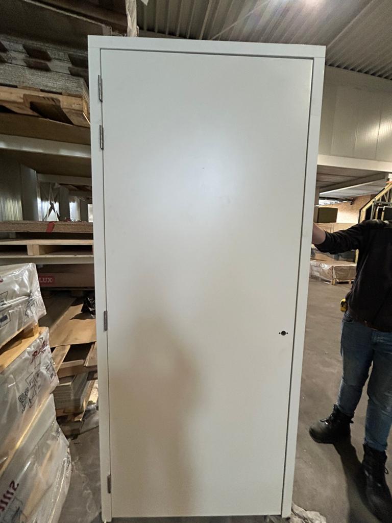 Austria binnendeur met maranti kozijn, Ophalen, Zo goed als nieuw, 160 cm of meer