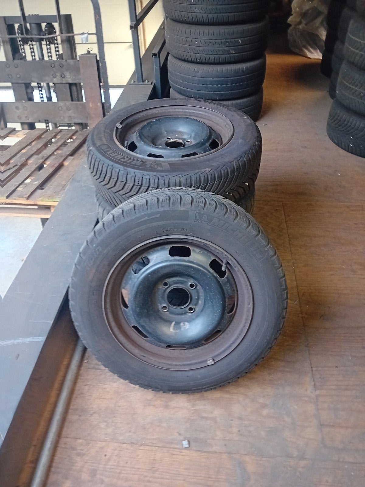 stalen velgen met winterbanden voor citroën c3, 2017., Ophalen, Gebruikt