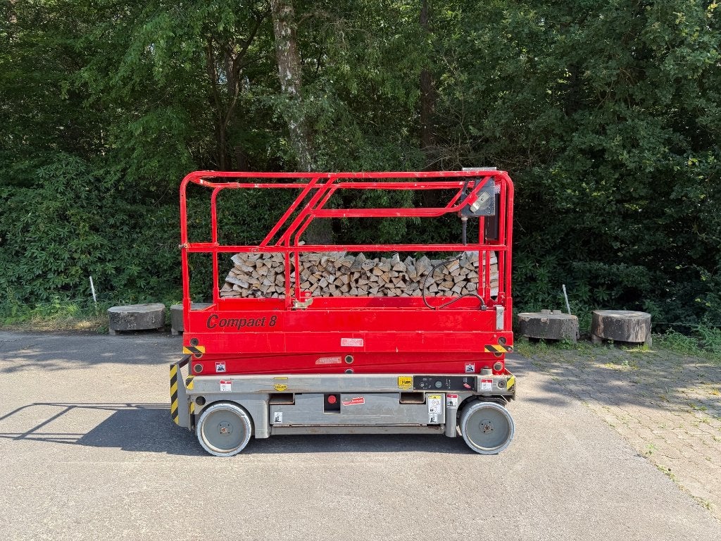 2012 Haulotte Compact 8 CU schaarhoogwerker, hoogwerker, Ophalen