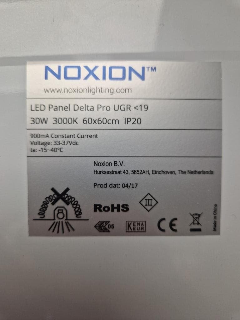 8x Noxion LED Paneel Delta Pro UGR<19 30W 3000K 60x60cm, Ophalen of Verzenden, Zo goed als nieuw