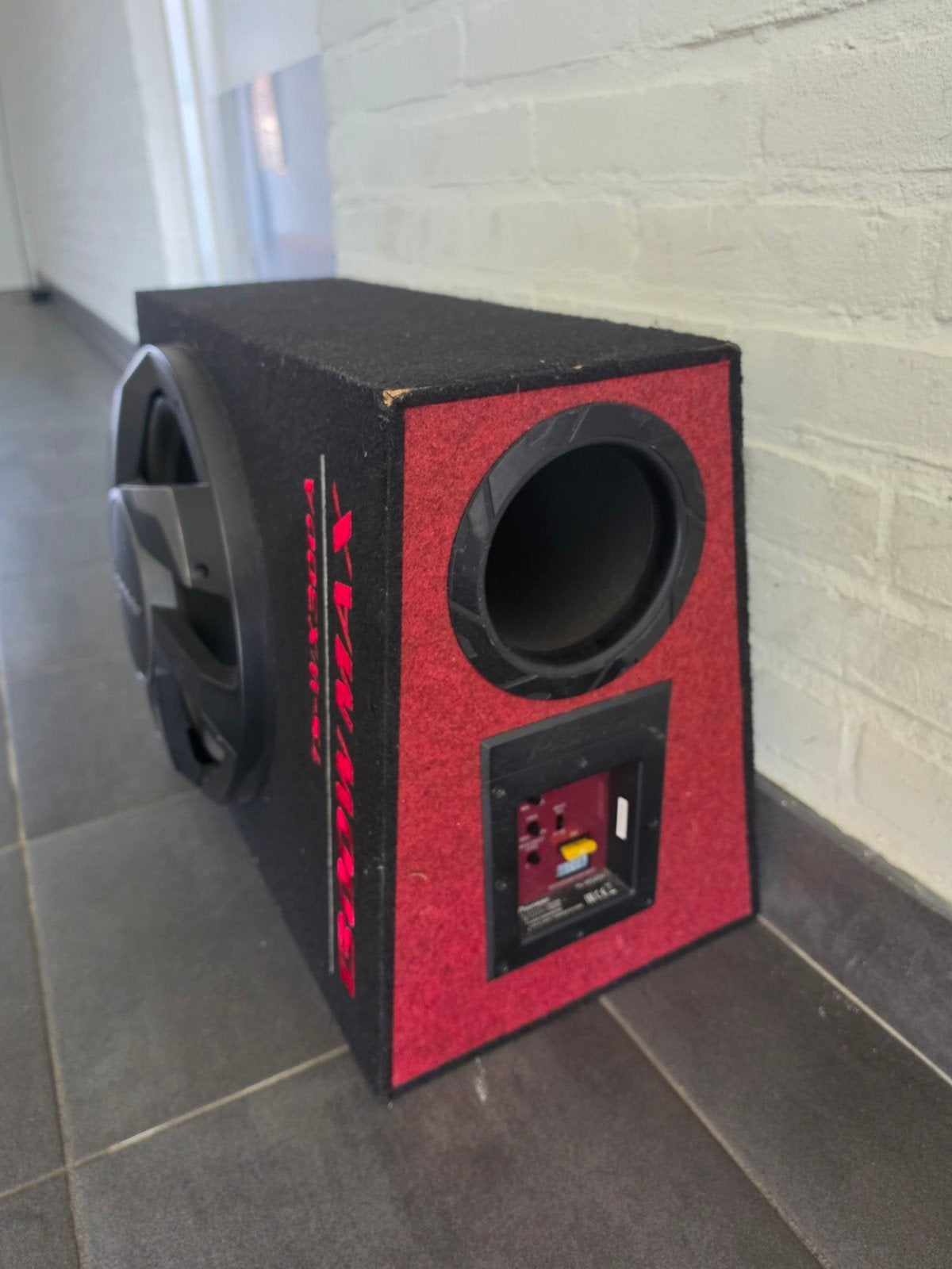 Pioneer TS-W300A Subwoofer - Krachtige Bass, Auto diversen, Ophalen, Gebruikt