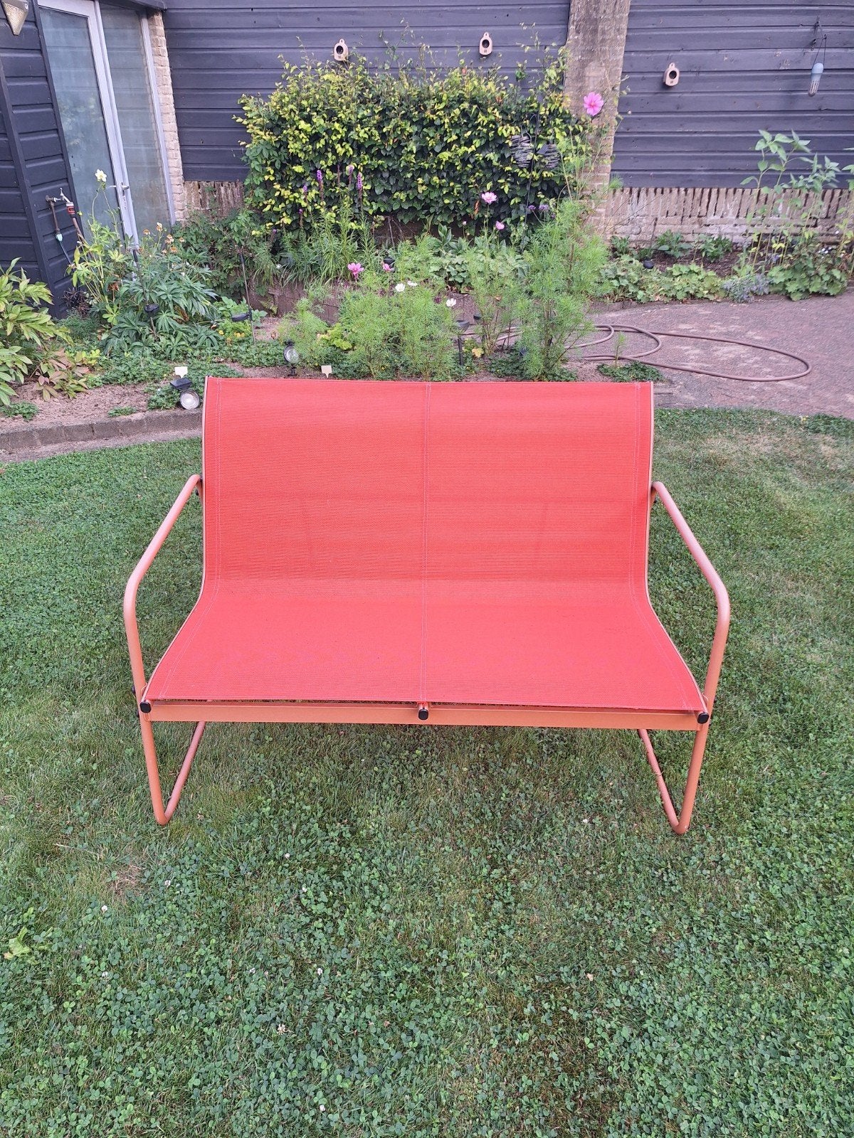 Tuinbankje/schommelbankje 74x104x67 terra/oranje, Tuin en Terras, Tuinbanken, Ophalen, Zo goed als nieuw, Overige materialen
