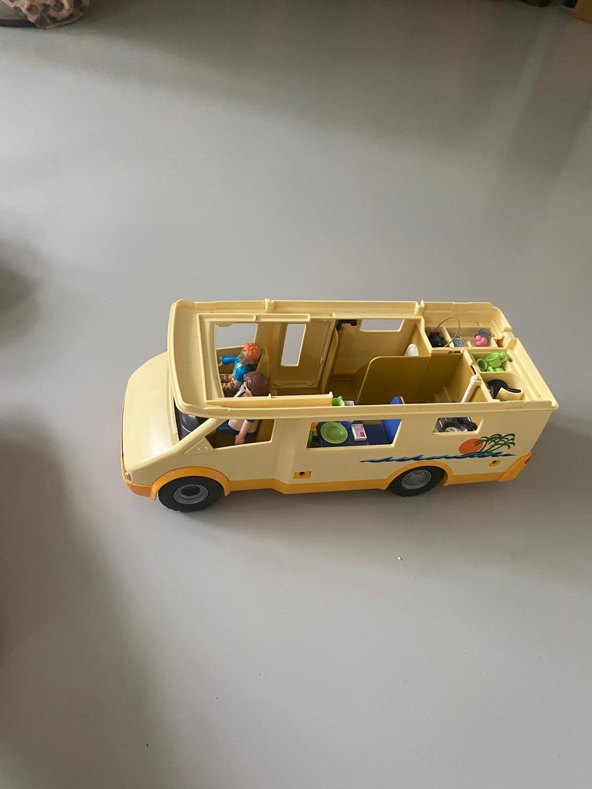 Playmobil Camper met accessoires en figuren, Ophalen of Verzenden, Gebruikt, Jongen of Meisje