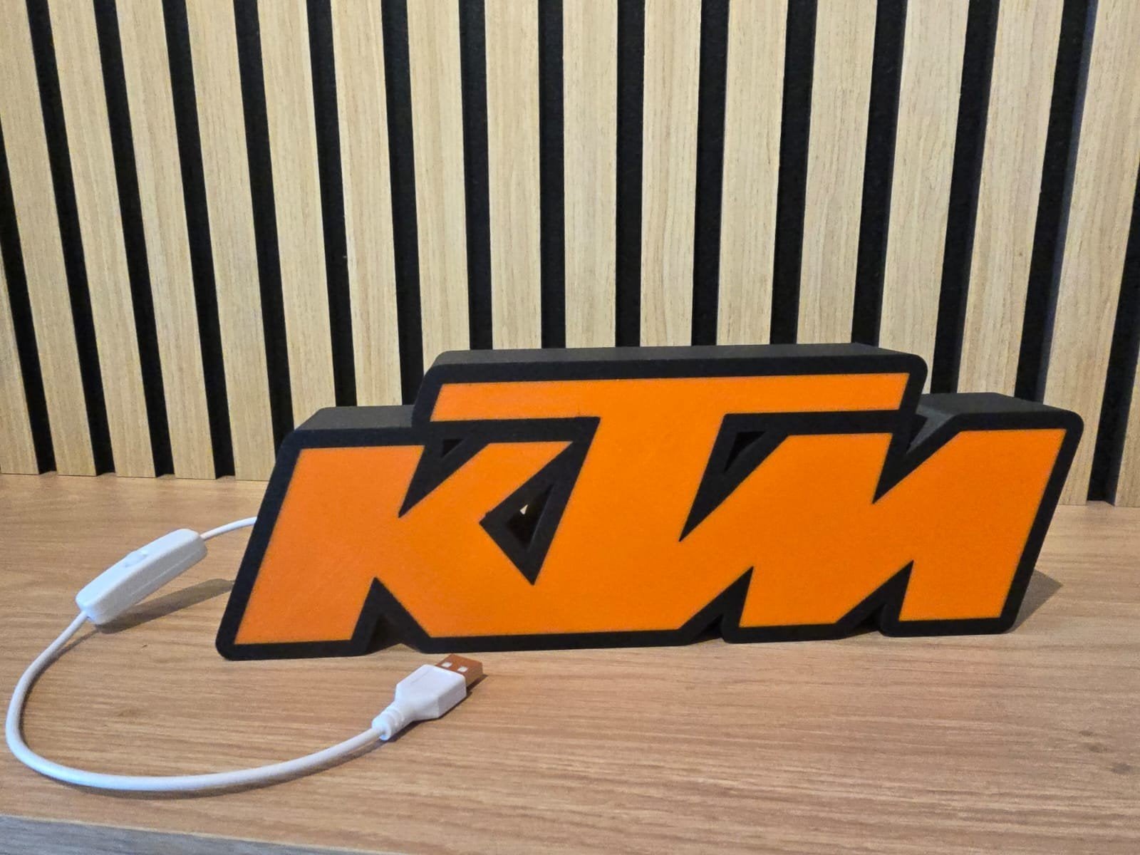 KTM Logo LED Lamp - Perfect voor de Motorliefhebber, Nieuw, Kunststof, Ophalen of Verzenden, Oranje