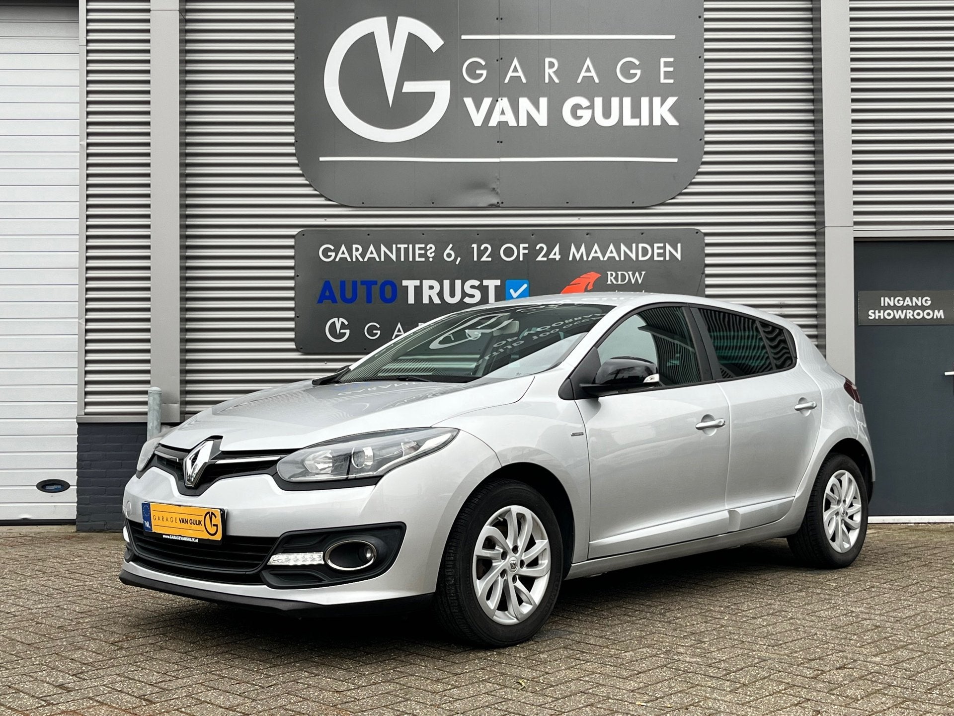 Renault Mégane 1.2 TCe Limited 116PK Trekhaak,Navi,Clima,Cr, Auto's, Voorwielaandrijving, Stof, Gebruikt, Euro 6