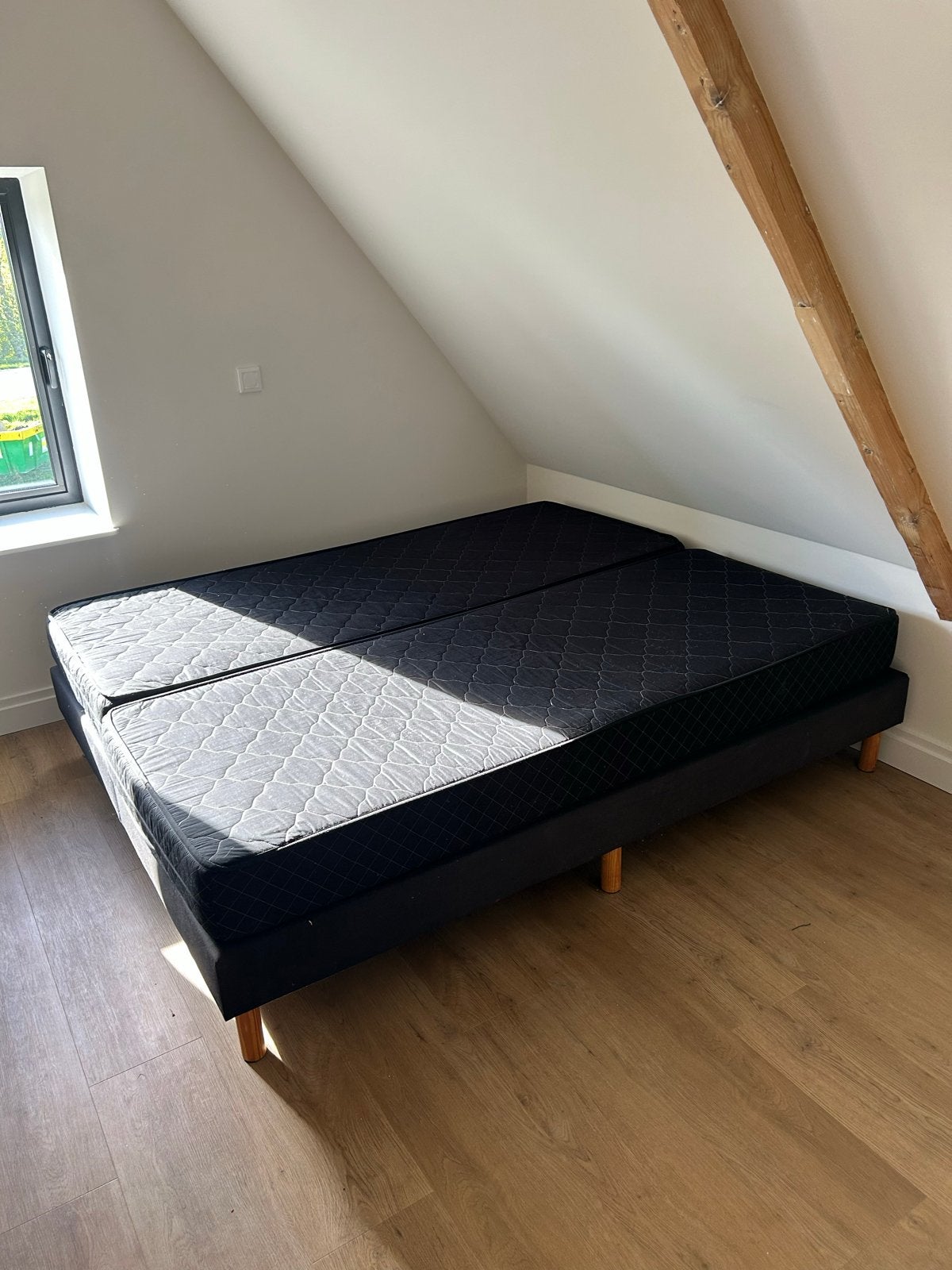 Tweepersoons boxspring met matrassen  2x1,6 x0,5, Ophalen, Zwart, Tweepersoons, Zo goed als nieuw