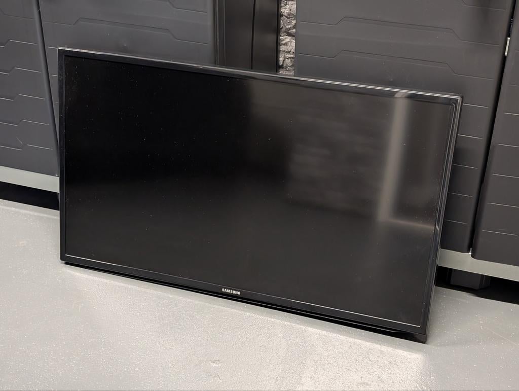 Samsung UE40EH5300 Full HD LED TV (gebruikt, zonder voet), Ophalen