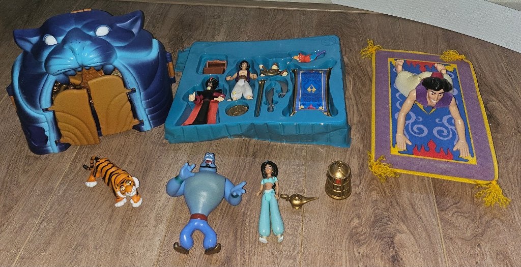 Aladdin figuren verzameling, Ophalen of Verzenden, Overige figuren, Gebruikt, Beeldje of Figuurtje