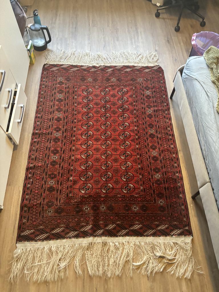 70 year old Turmken rug, Ophalen of Verzenden
