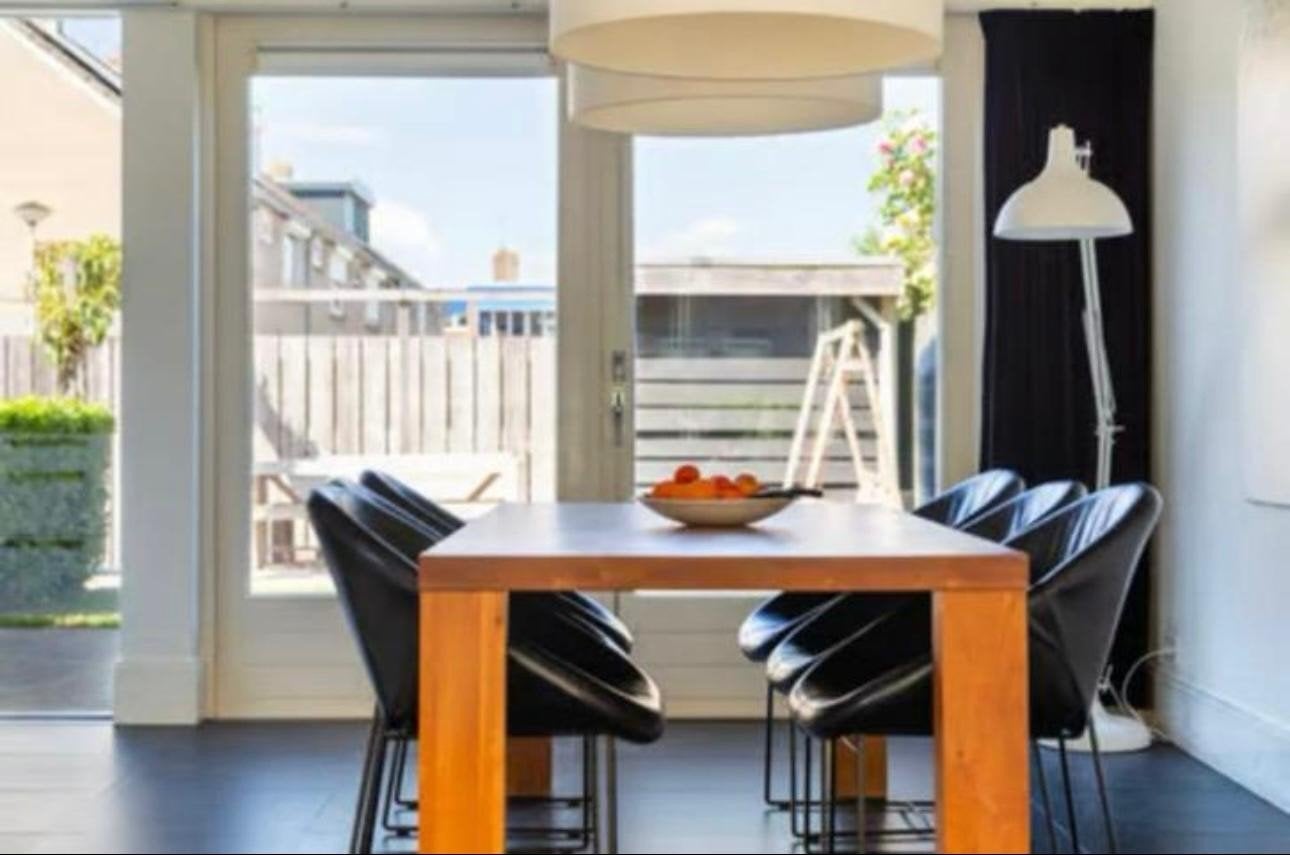 6 stuks moderne lederen kuipstoelen draadstaal frame HCM, Ophalen, Zwart, Leer, Zo goed als nieuw