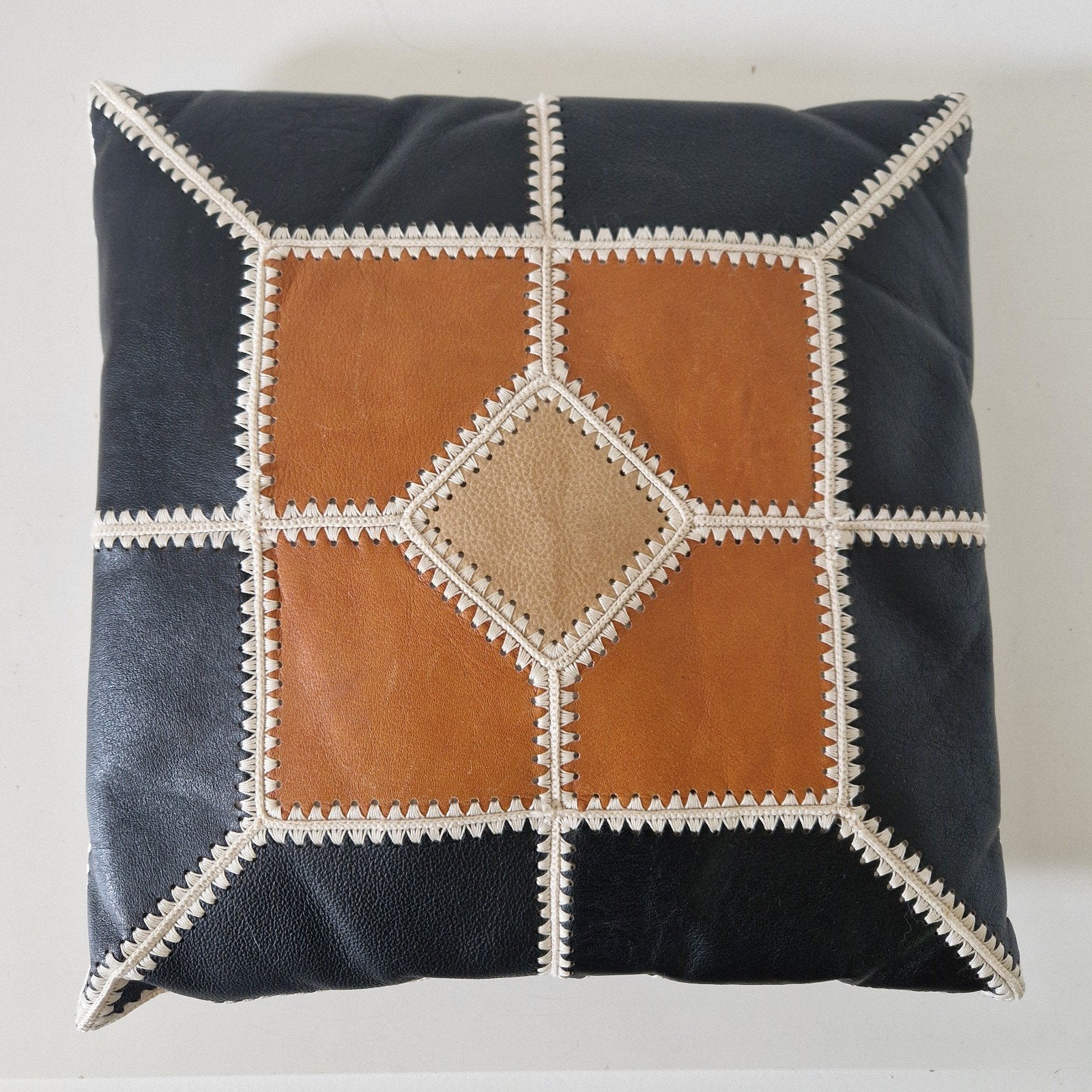vintage kussen leren kussen patchwork jaren 70 jaren 60, Ophalen of Verzenden, Huis en Inrichting