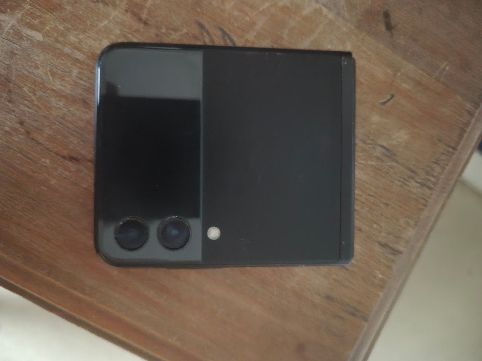 Samsung Galaxy Z Flip 3 - Zwart - Zo goed als nieuw