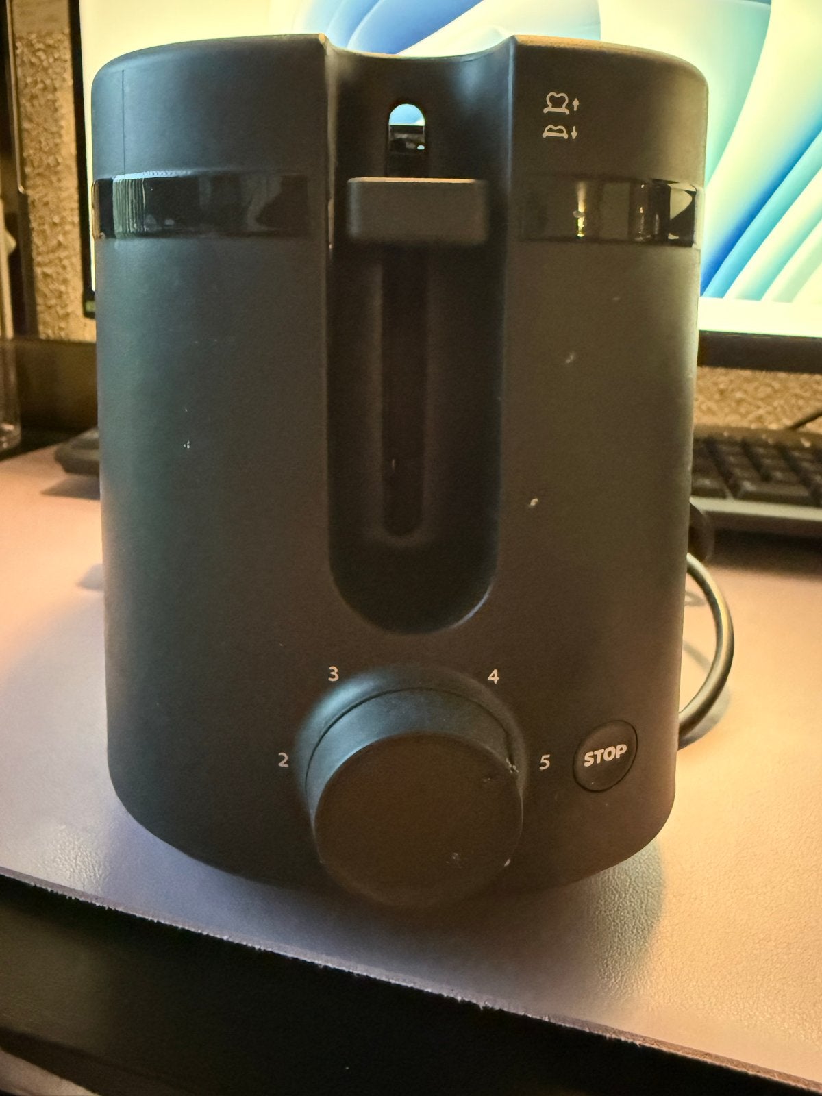 Philips 1000 serie broodrooster HD2510/90 Essentials, Ophalen of Verzenden, Zo goed als nieuw