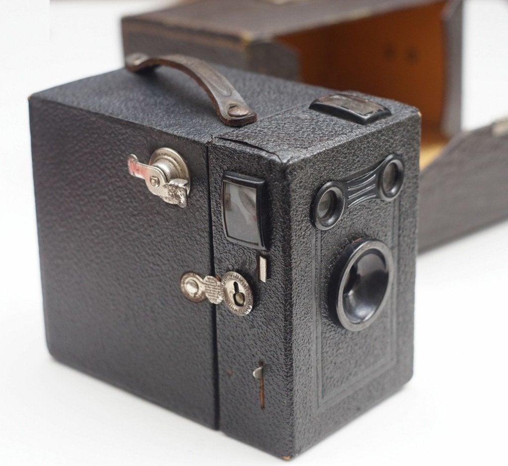 Balda - Erkania Box-Kamera Nr. 555  (1938) (sluiter werkt), Ophalen of Verzenden, Compact, Overige Merken