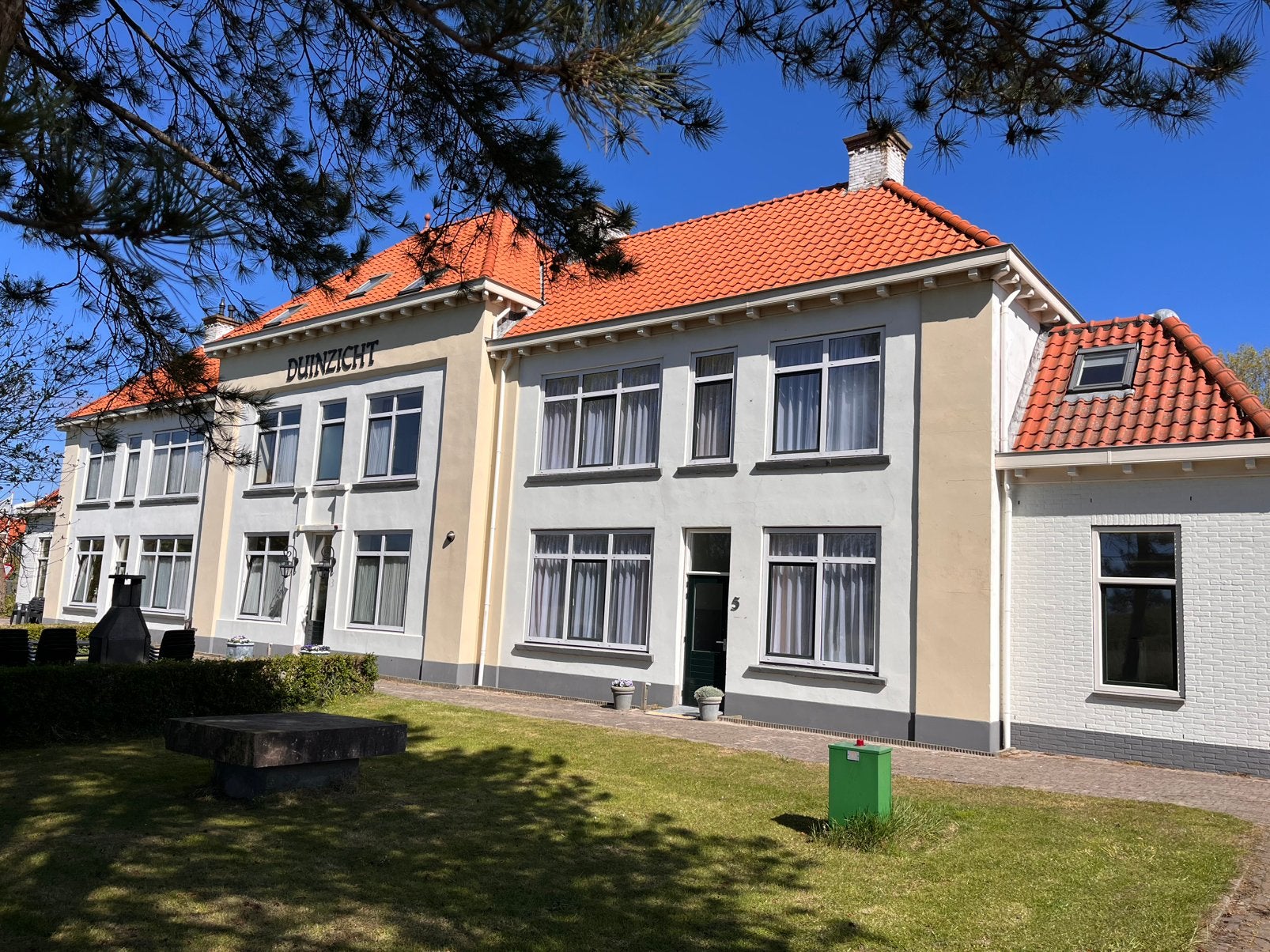 3 Groepsverblijven in Westkapelle 18+21+23pers 1km van Zee, 4 of meer slaapkamers, Dorp, Overige typen, Zeeland