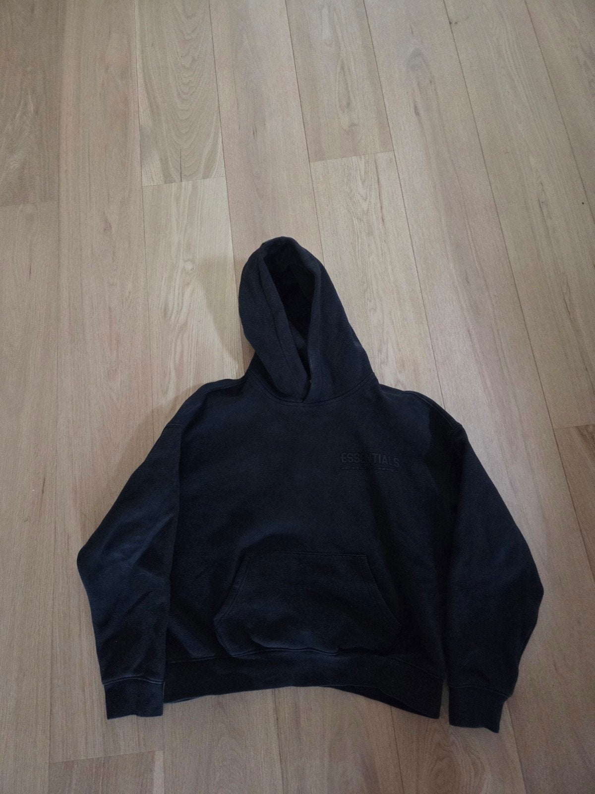Hoodie essentials maat S zwart, Kleding | Dames, Ophalen of Verzenden, Zwart