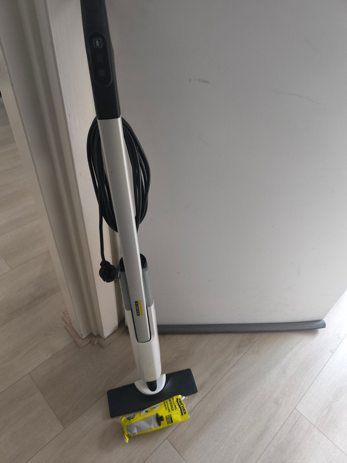 Kärcher SC 2 Upright Stoomreiniger nieuw, Witgoed en Apparatuur, Stoomapparaten, Ophalen, Nieuw, Stoomreiniger