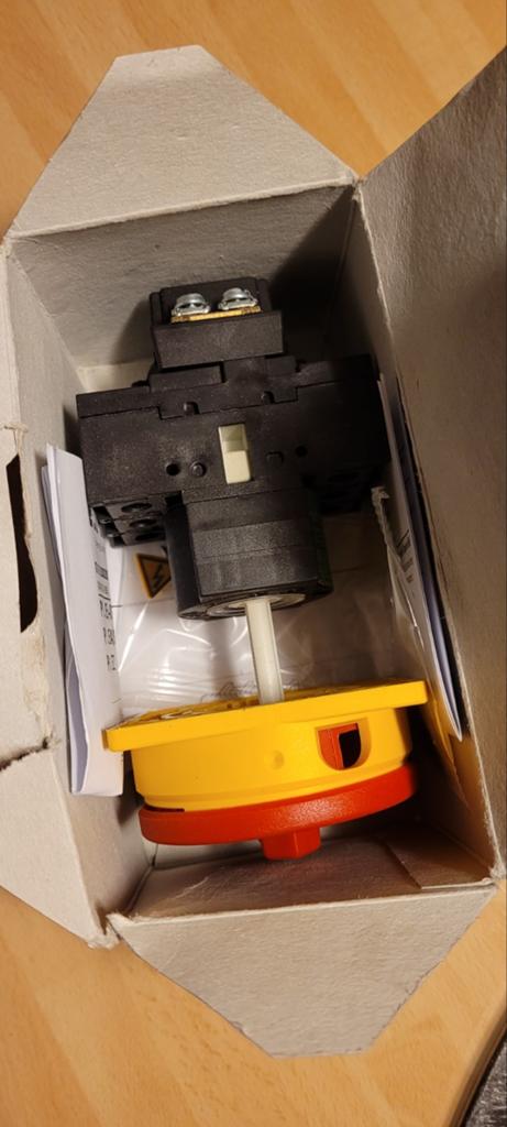 Eaton P1-32/EA/SVB hoofdstroomschakelaar, Ophalen of Verzenden, Nieuw