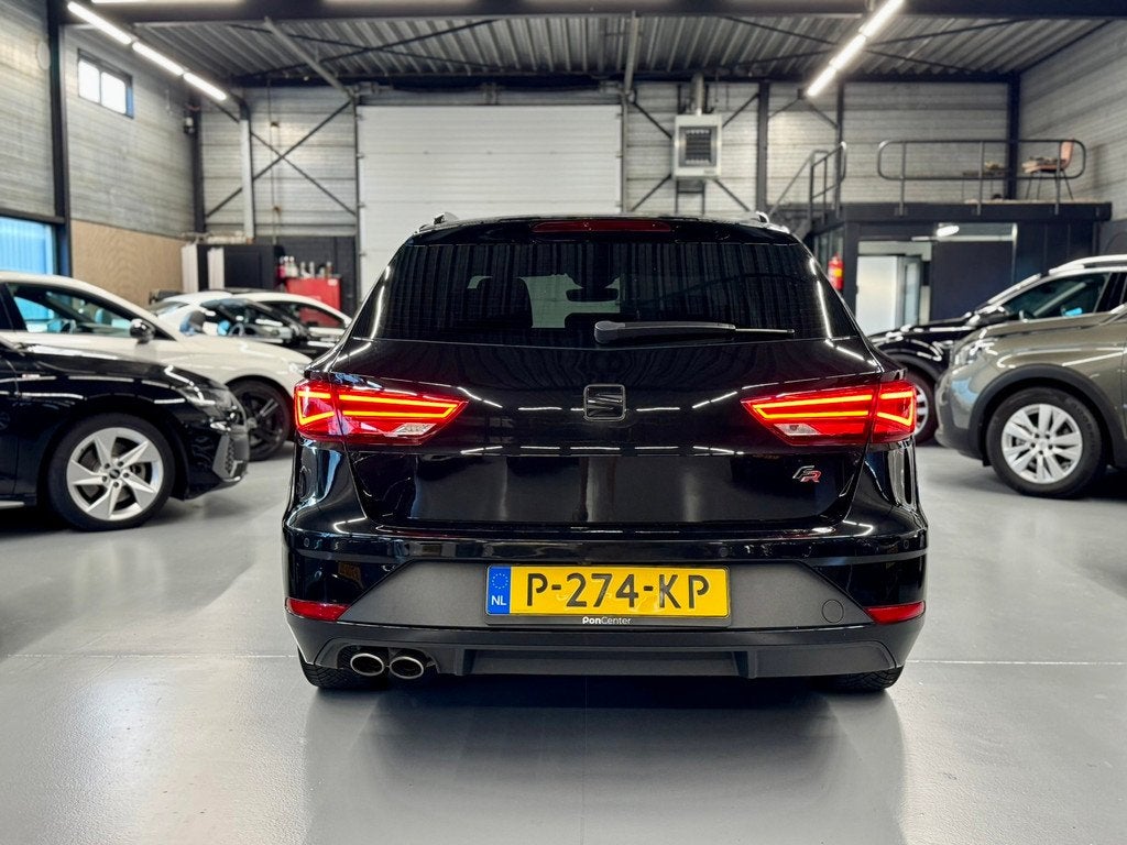 Seat Leon ST 2.0 TDI FR Ultimate Edition Pano/Leder/Carplay, Auto's, 1325 kg, Gebruikt, Euro 6, 4 cilinders