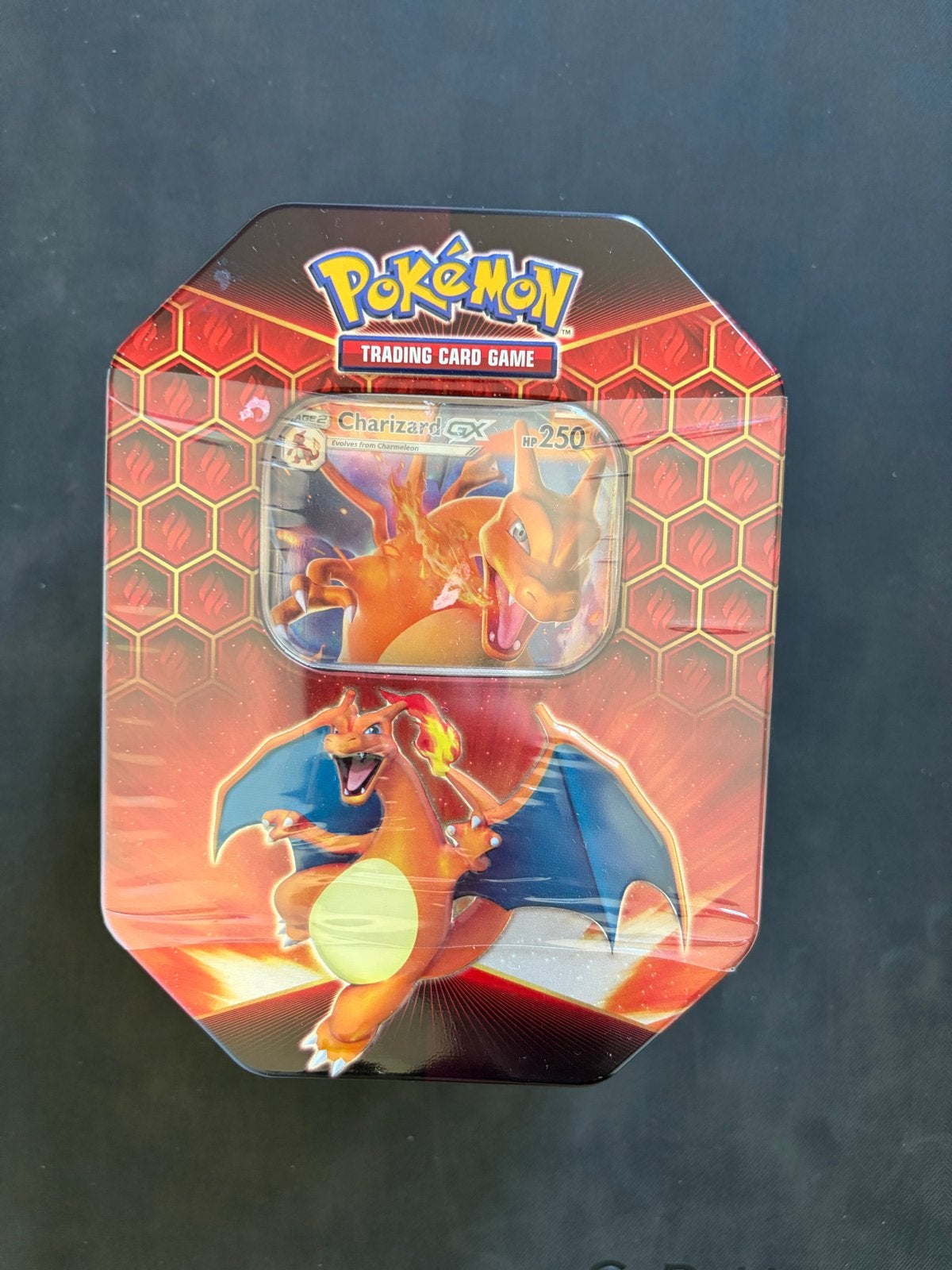 Pokémon Hidden Fates Charizard GX Tin - Geseald, Hobby en Vrije tijd, Verzamelkaartspellen | Pokémon, Ophalen of Verzenden, Nieuw
