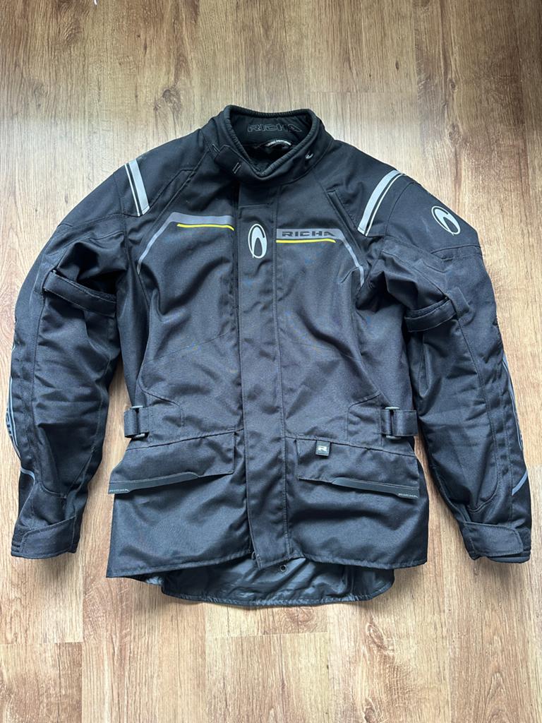Richa textiel motorpak (jas en broek), Motoren, Kleding | Motorkleding, Jas | textiel, Heren, Tweedehands, Ophalen