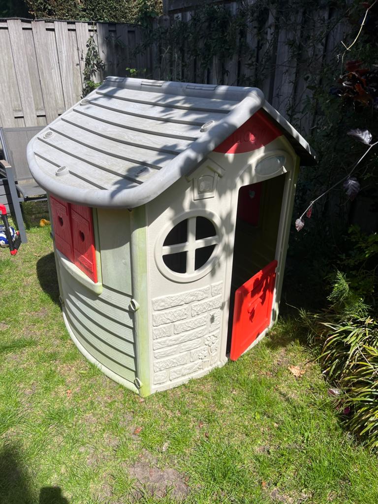 Smoby huisje en glijbaan, Kinderen en Baby's, Speelgoed | Buiten | Speelhuisjes, Ophalen, Gebruikt, Kunststof