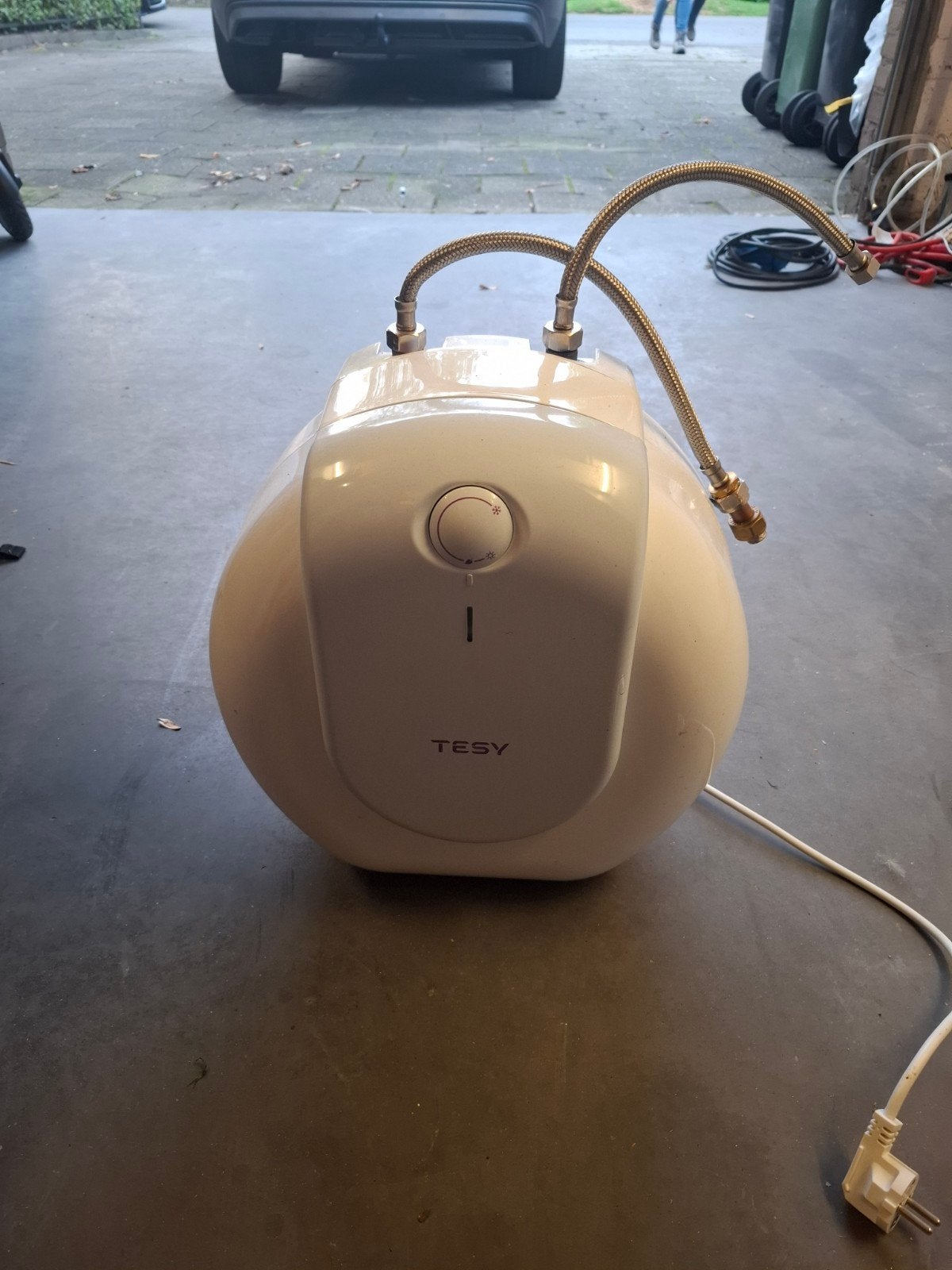 Boiler 10L voor keukenkastje - 1,5 jaar oud, Doe-het-zelf en Verbouw, Ophalen, Boiler, Minder dan 20 liter, Minder dan 3 jaar oud