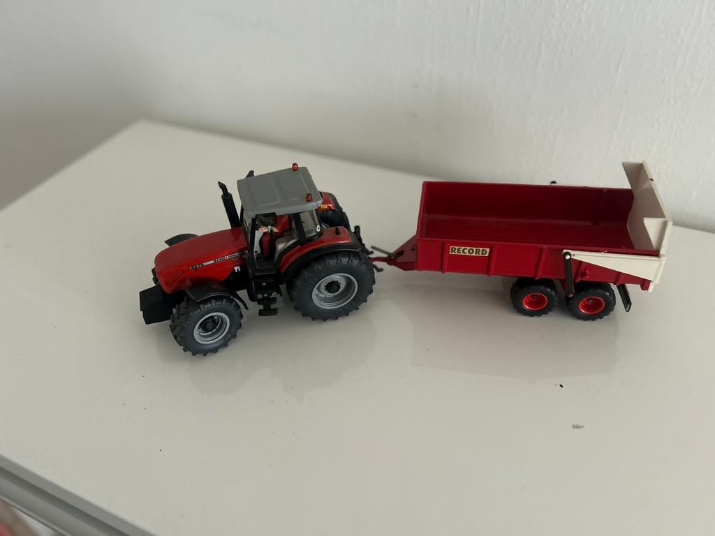 Siku Massey Ferguson 8270 +Record Kipper 1:32 – Complete Set, Ophalen of Verzenden, Gebruikt, Tractor of Landbouw, SIKU