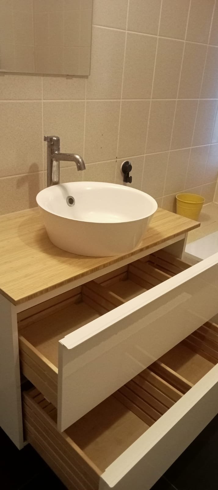 Wastafelkast met waskom en kraan, Huis en Inrichting, Badkamer | Badkamermeubels, Ophalen, 50 tot 100 cm, Zo goed als nieuw, Minder dan 100 cm
