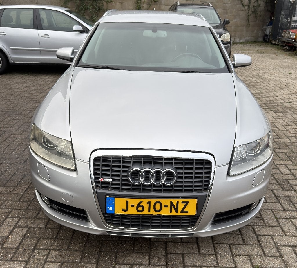 Audi A6 ,4.2 FSI  ,S-Line , Bj 2005 , Automaatbak defect, Automaat, 1780 kg, Leder, 4163 cc