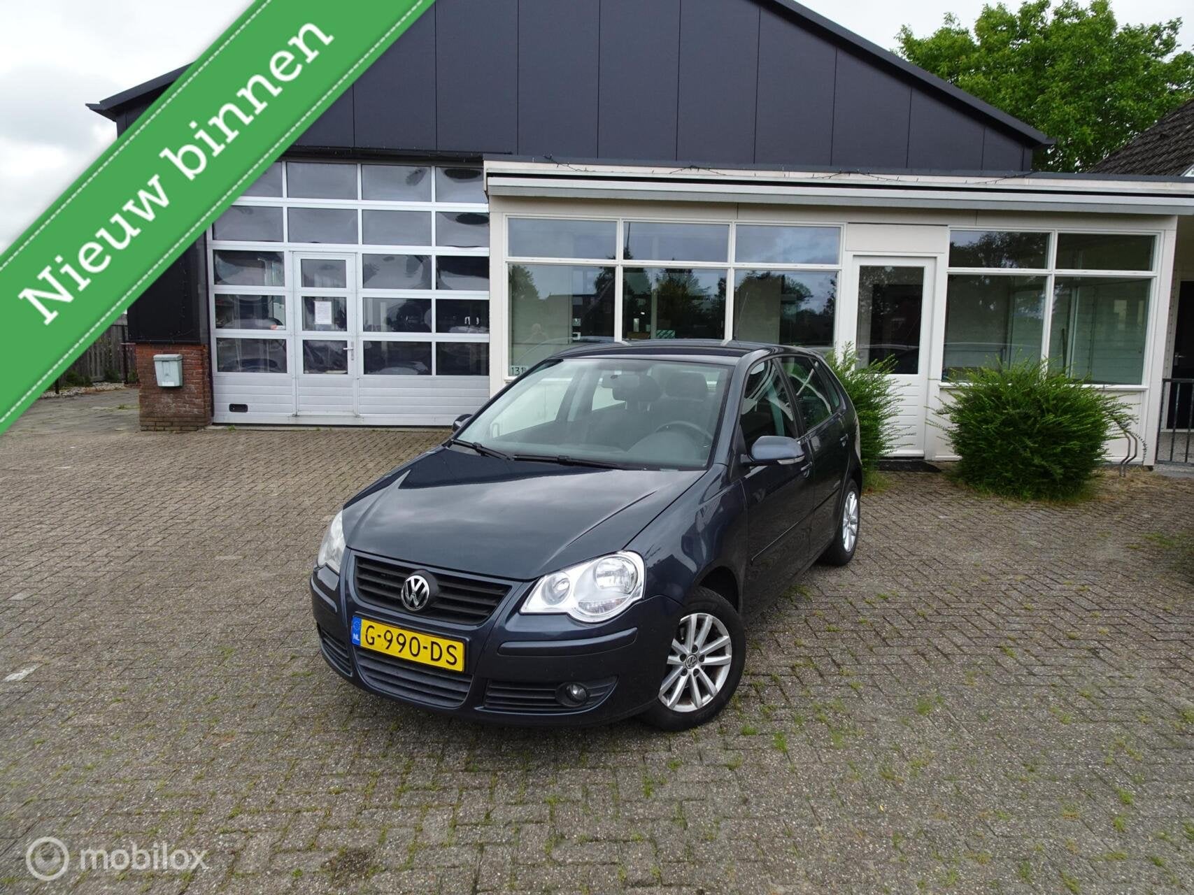 Volkswagen Polo 1.2-12V Comfortline -VOLLEDIG GEDOCUMENTEERD, Voorwielaandrijving, Stof, 540 kg, Bedrijf