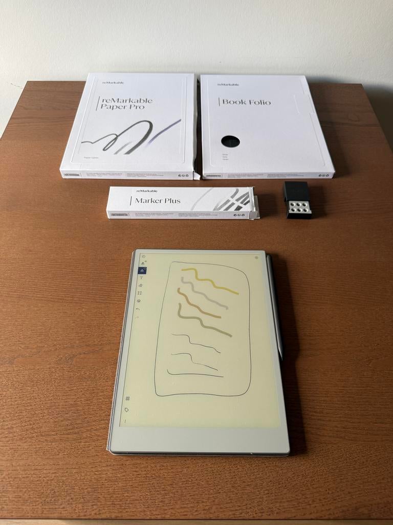 reMarkable 2 Paper Tablet met Marker Plus en Book Folio, 8 GB, Touchscreen, Ophalen of Verzenden, Zo goed als nieuw