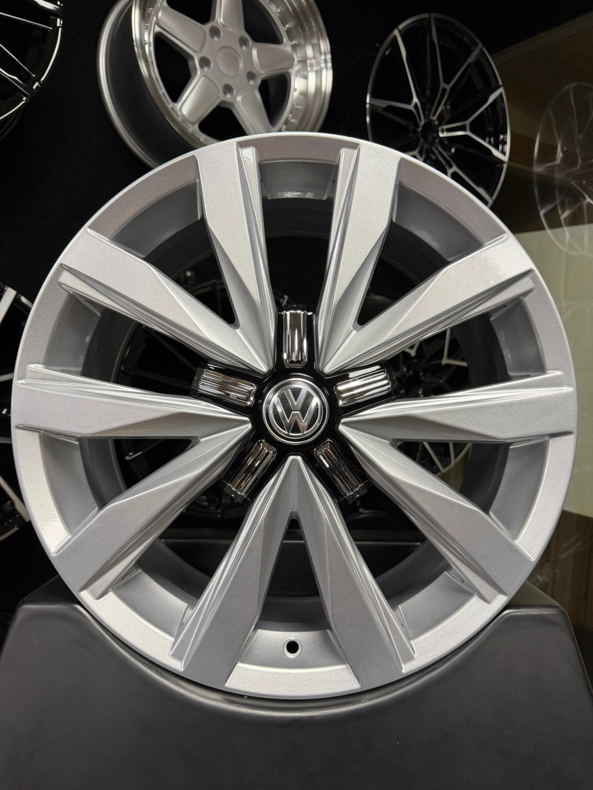 18 inch velgen voor Volkswagen 5x120 Springfield Transporter, 18 inch, Bestelwagen, Velg(en), Nieuw